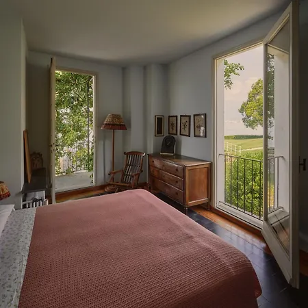 Luxury Lakefront On Maggiore With Private Cerro (Laveno-Mombello)