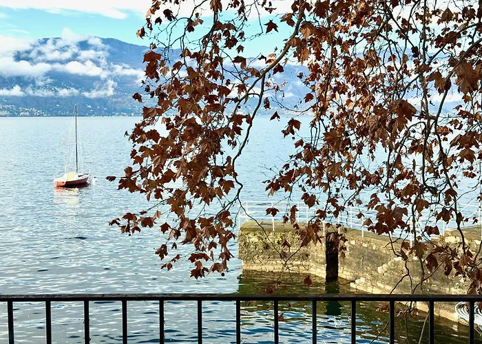 빌라 Luxury Lakefront On Maggiore With Private